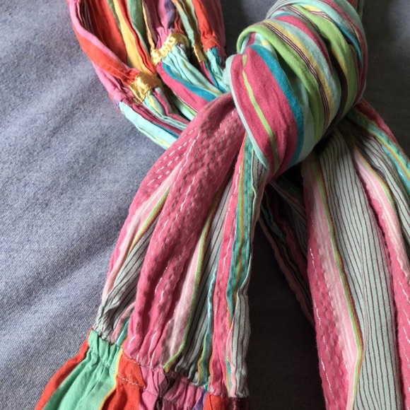 Bundle of Scarfs (2)~ H&M + Gap ~ Multi colour / standard scarf size. - Picture 3 of 13